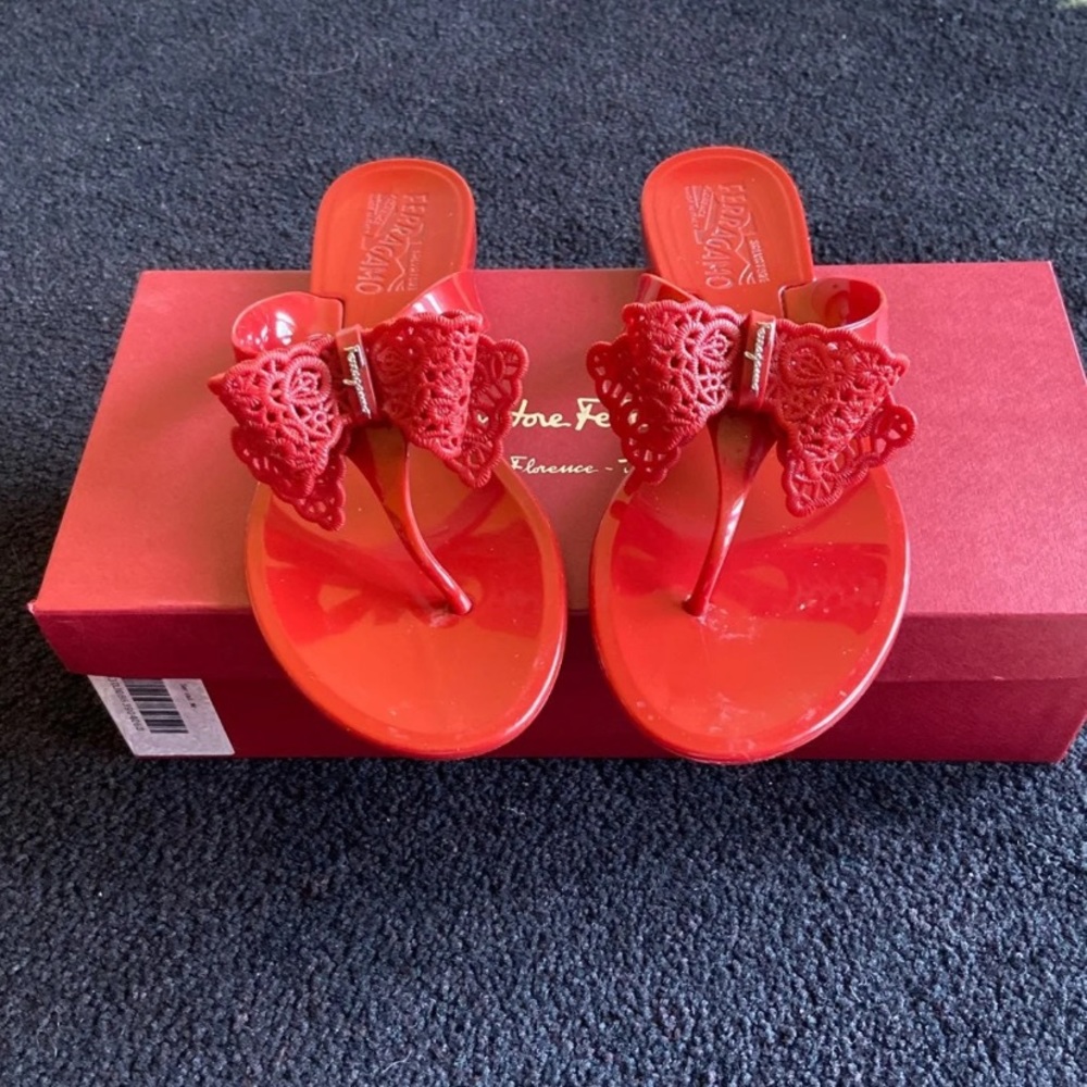 FERRAGAMO BOW  PANDY JELLY SLIPPER